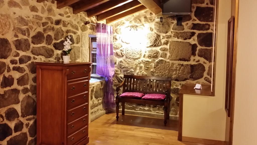 Casa Rural Vella Da Rivera O Sisto Habitación foto