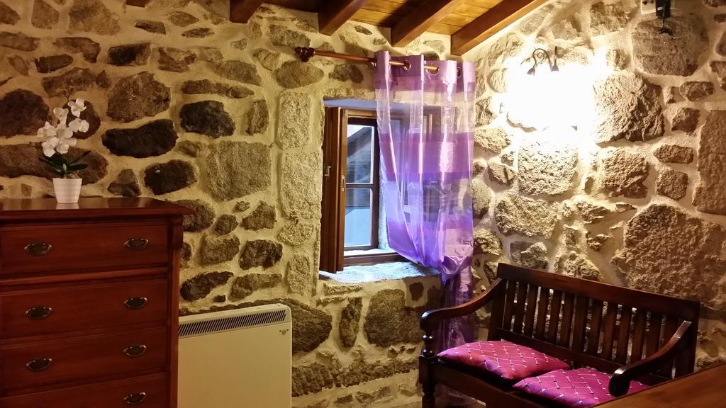 Casa Rural Vella Da Rivera O Sisto Habitación foto